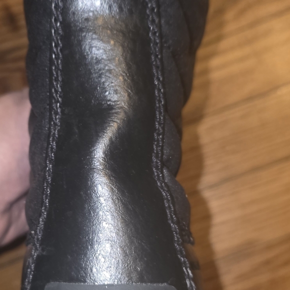 Sorel Women's Black Winter Boots - Picture 3 of 15